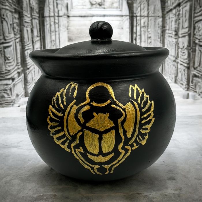 Scarab Kapaklı Kutu - Kazan