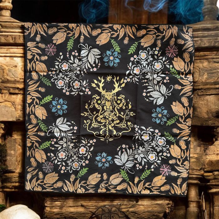 Pagan Altar Örtüsü