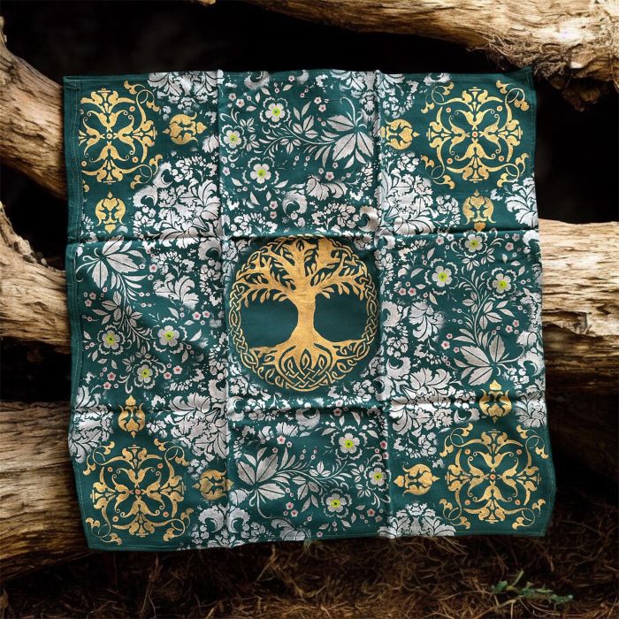 Hayat Ağacı Yeşil Altar Örtüsü