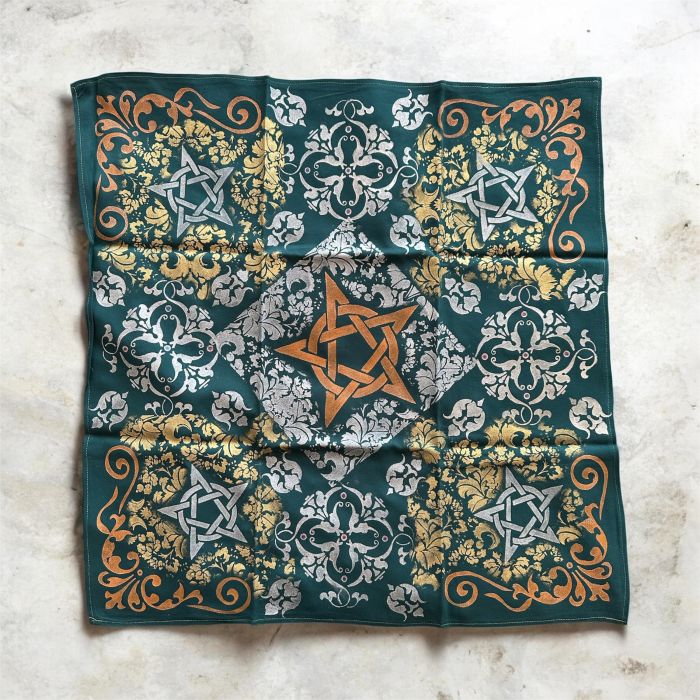 Pentagram Yeşil Altar Örtüsü