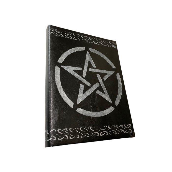 Pentacle Gölgeler Kitabı