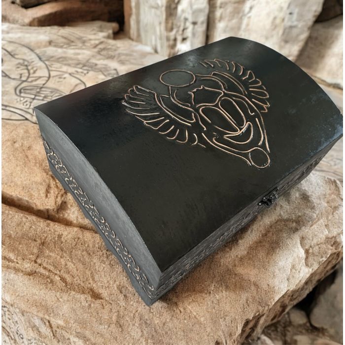 Scarab Kabartmalı Ahşap Kutu