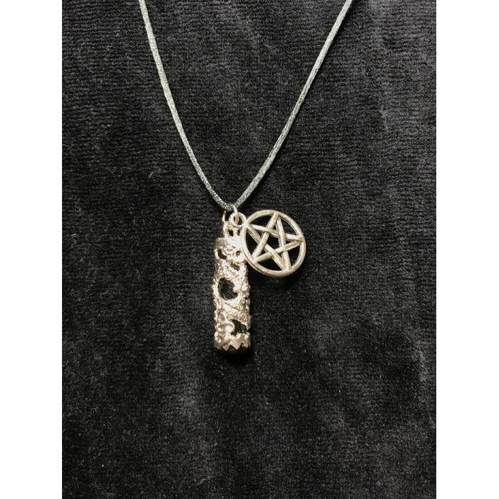 Pentacle Charm Kolye