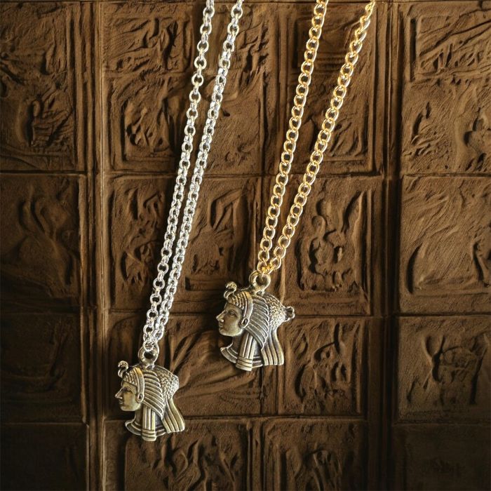 Mısır Kraliçesi Motifli Kolye